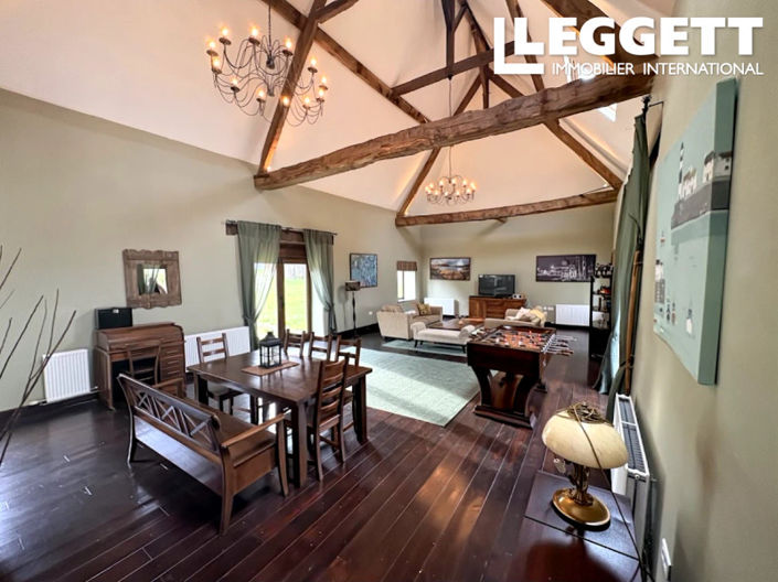 Image No.2-5 Bed House for sale