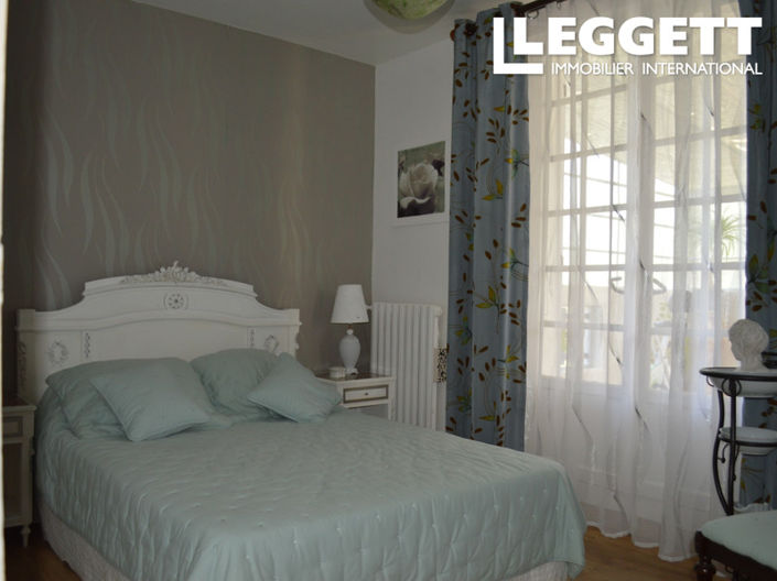 Image No.9-4 Bed House for sale