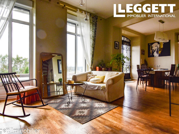 Image No.8-4 Bed House for sale