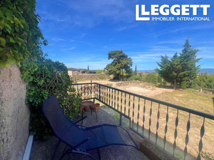 Image No.9-6 Bed House for sale