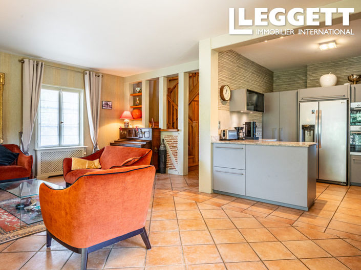 Image No.4-5 Bed House for sale