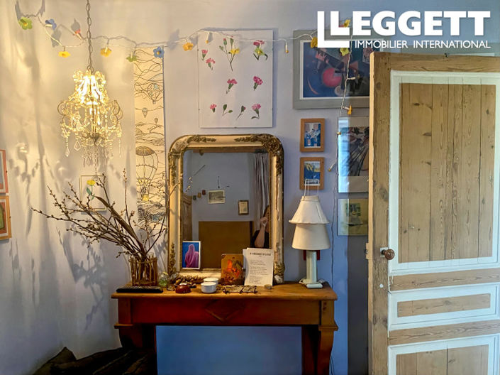 Image No.6-3 Bed House for sale