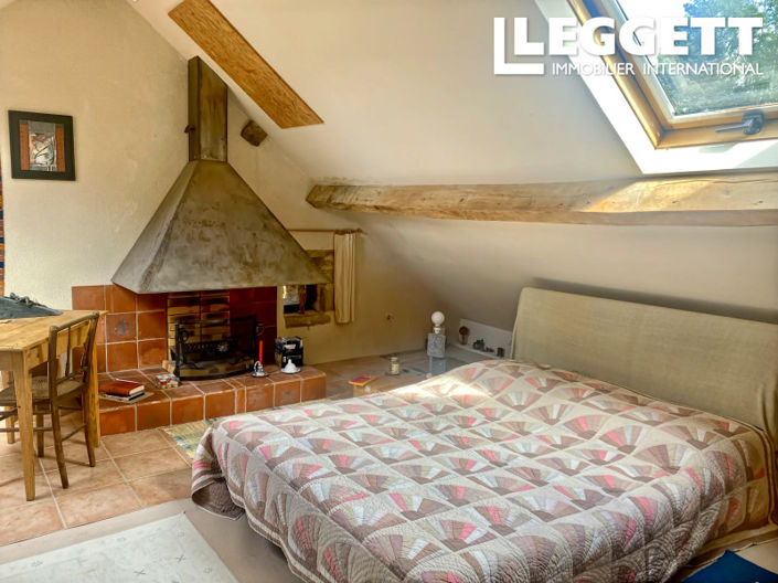 Image No.8-3 Bed House for sale