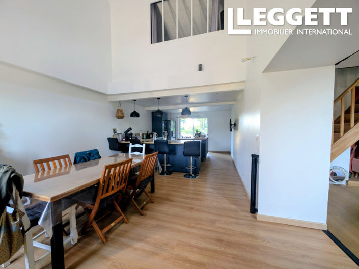 Image No.3-Maison de 2 chambres à vendre à Genouillé