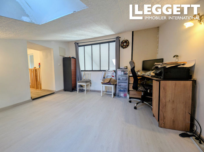 Image No.8-Maison de 2 chambres à vendre à Genouillé