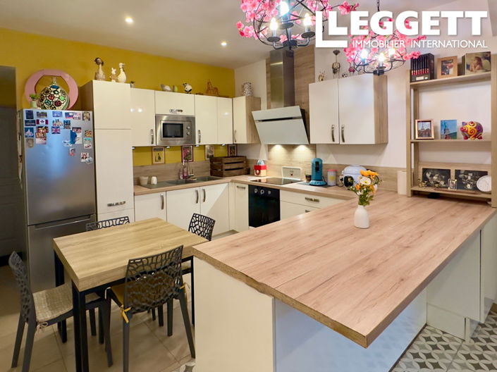 Image No.5-Maison de 2 chambres à vendre à Bize-Minervois