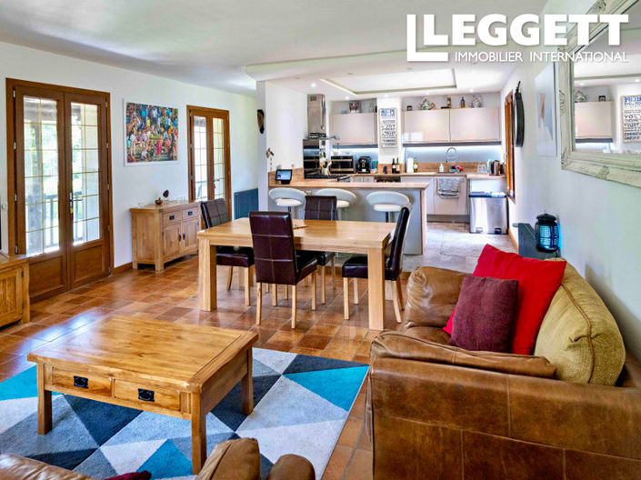 Image No.4-3 Bed House for sale