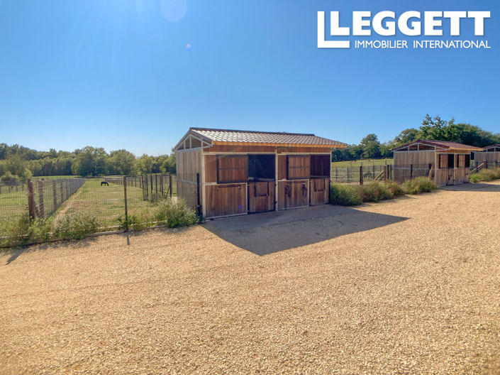 Image No.9-6 Bed House for sale