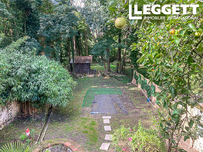 Image No.10-1 Bed House for sale