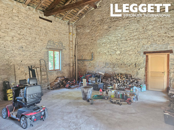 Image No.7-6 Bed House for sale