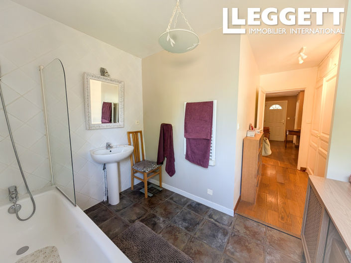 Image No.7-Maison de 4 chambres à vendre à Villemoustaussou