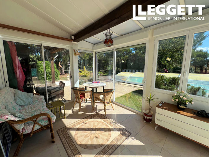 Image No.3-4 Bed House for sale