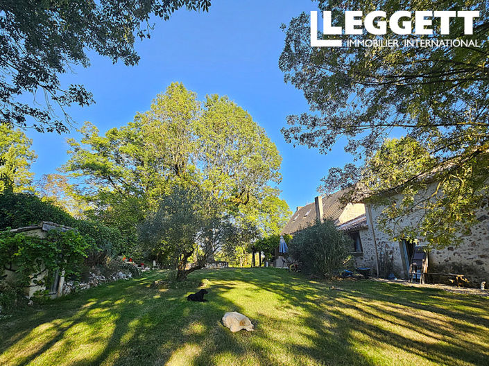 Image No.10-3 Bed House for sale