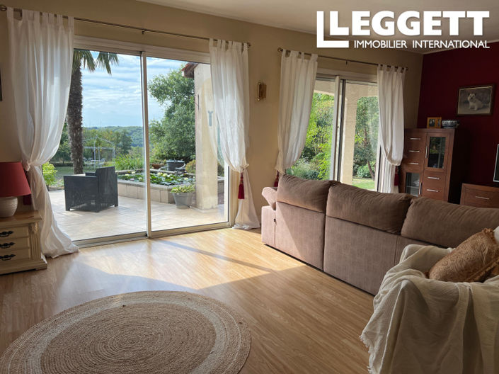 Image No.7-3 Bed House for sale