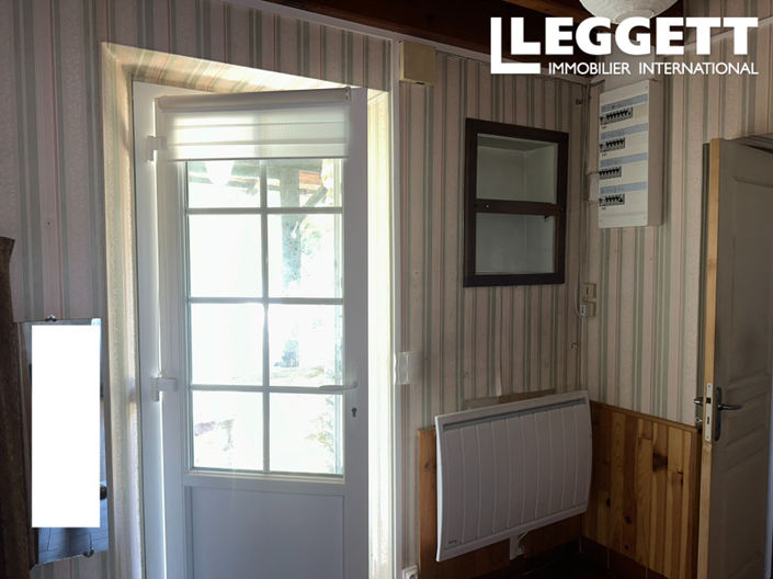 Image No.10-1 Bed House for sale