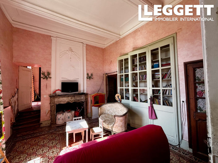 Image No.8-14 Bed Chateaux for sale