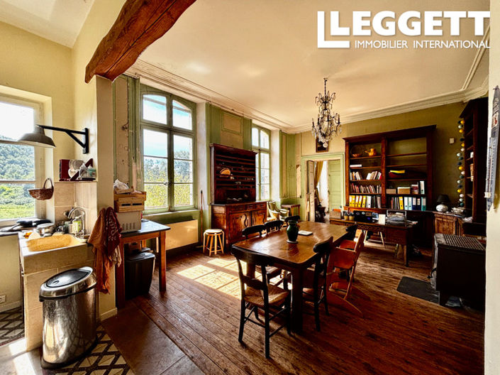 Image No.9-14 Bed Chateaux for sale