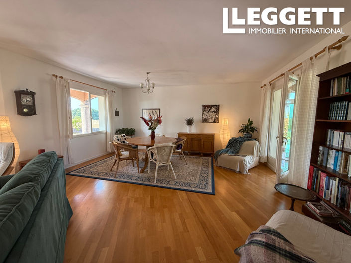 Image No.3-3 Bed House for sale