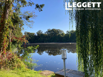 1 - Le Vigeant, Maison