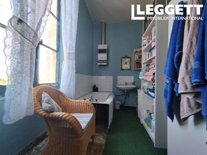 Image No.10-4 Bed House for sale