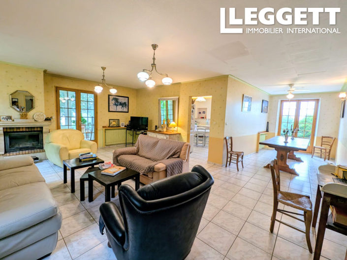 Image No.5-Maison de 7 chambres à vendre à Gers