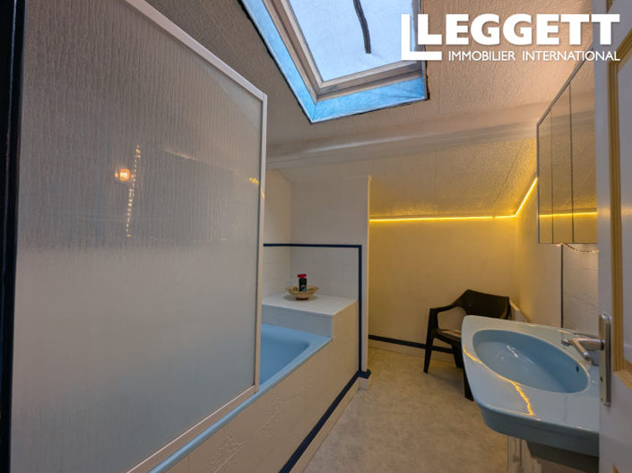 Image No.7-Maison de 7 chambres à vendre à Gers