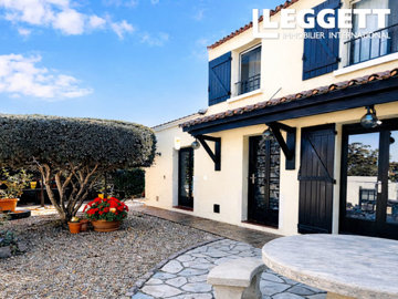 1 - Saint-Chinian, House