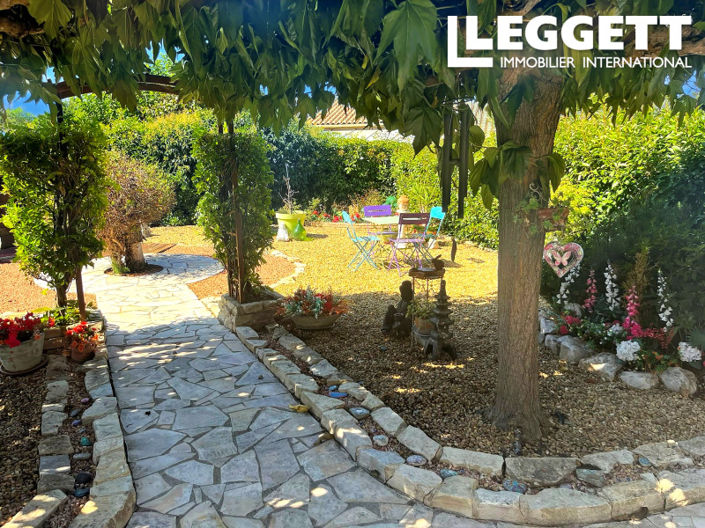 Image No.7-3 Bed House for sale