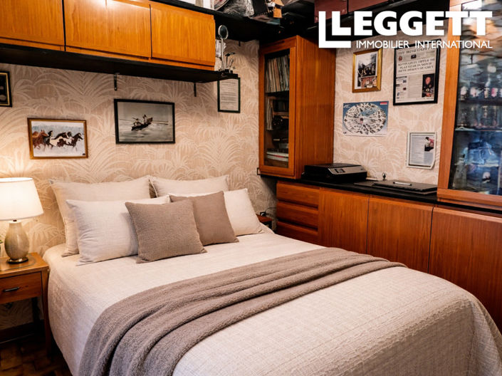 Image No.7-3 Bed House for sale