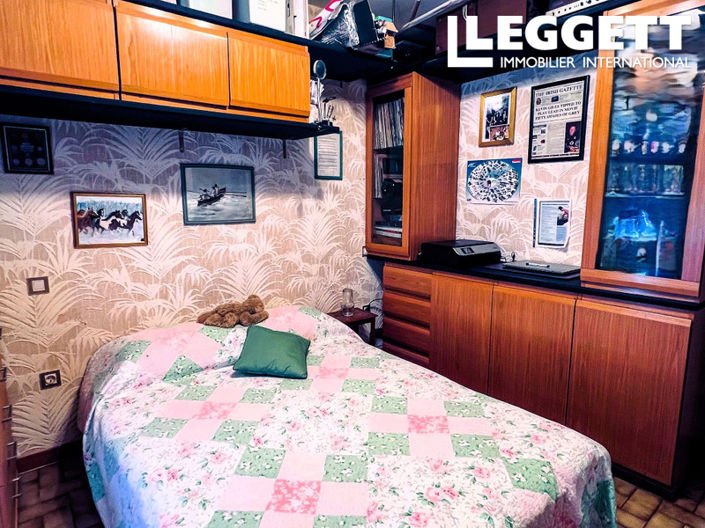 Image No.9-3 Bed House for sale