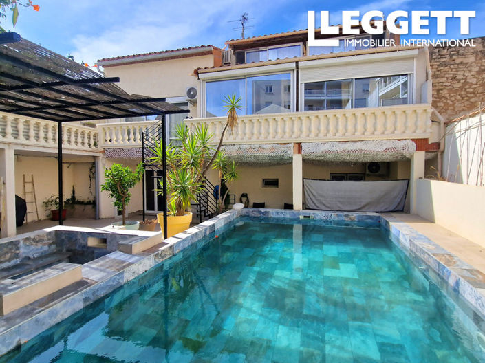 Image No.1-7 Bed House for sale