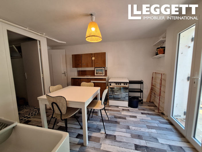 Image No.10-5 Bed House for sale