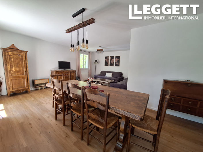 Image No.2-5 Bed House for sale