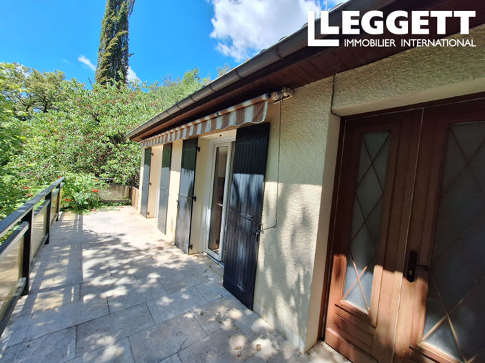 Image No.9-5 Bed House for sale