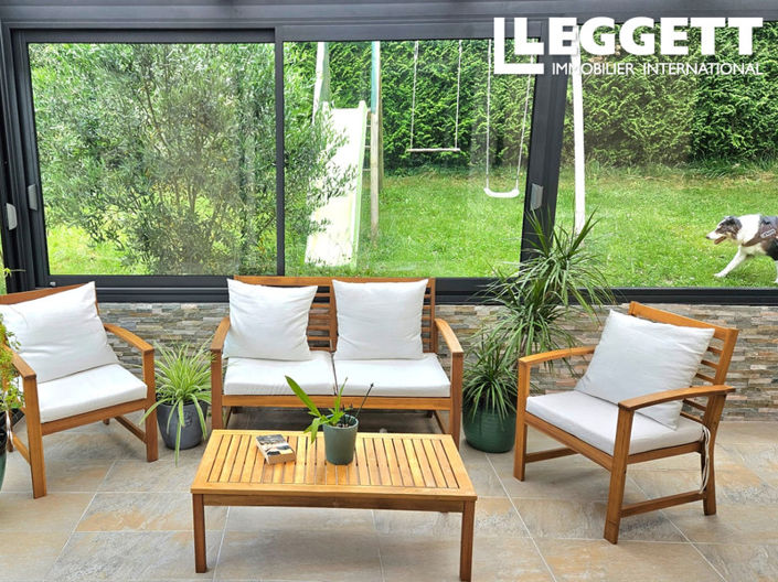 Image No.6-4 Bed House for sale