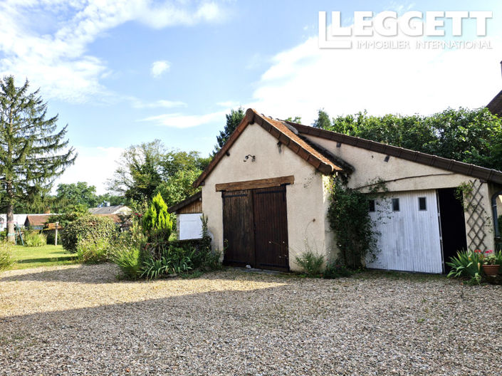 Image No.8-5 Bed House for sale