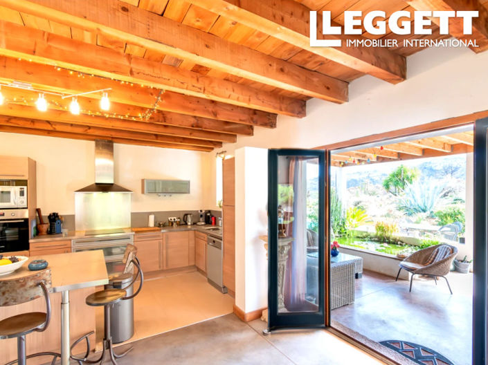 Image No.3-3 Bed House for sale