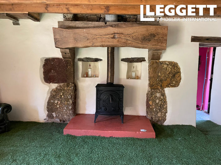 Image No.5-2 Bed House for sale