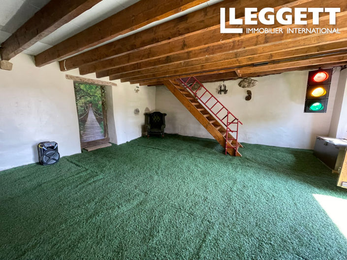 Image No.7-2 Bed House for sale