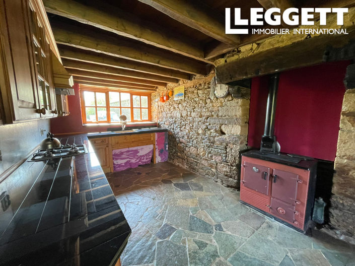 Image No.8-2 Bed House for sale