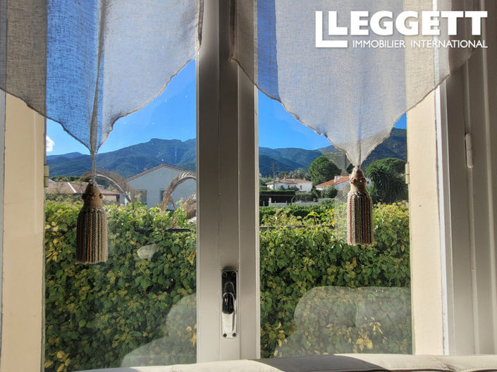 Image No.6-3 Bed House for sale