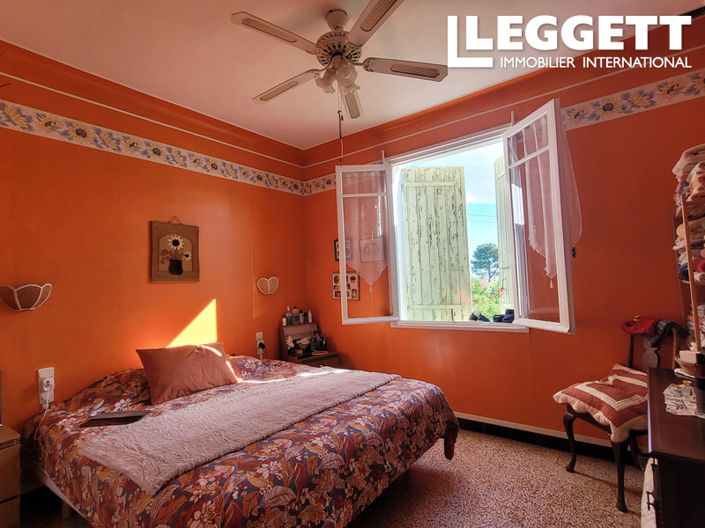 Image No.7-3 Bed House for sale