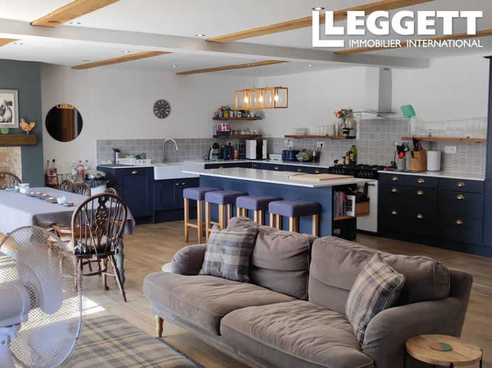 Image No.9-Maison de 17 chambres à vendre à Deux-Sevres