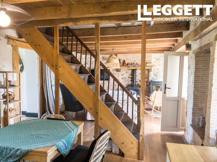 Image No.10-2 Bed House for sale