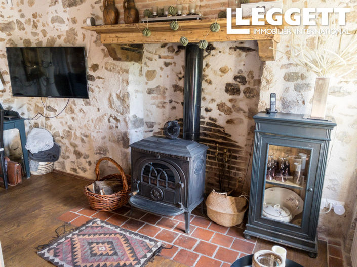 Image No.2-2 Bed House for sale