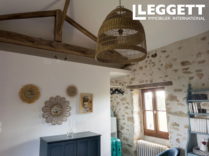 Image No.9-2 Bed House for sale