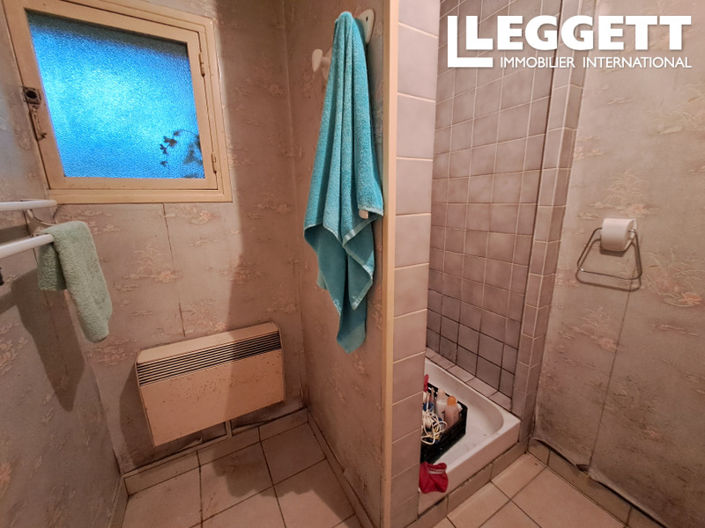 Image No.5-2 Bed House for sale