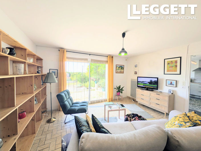 Image No.6-5 Bed House for sale