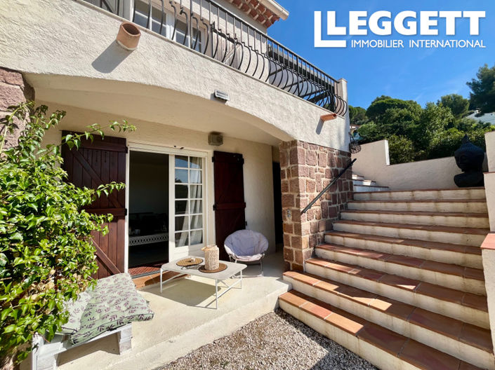 Image No.10-7 Bed House for sale