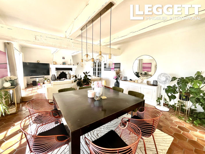 Image No.2-7 Bed House for sale